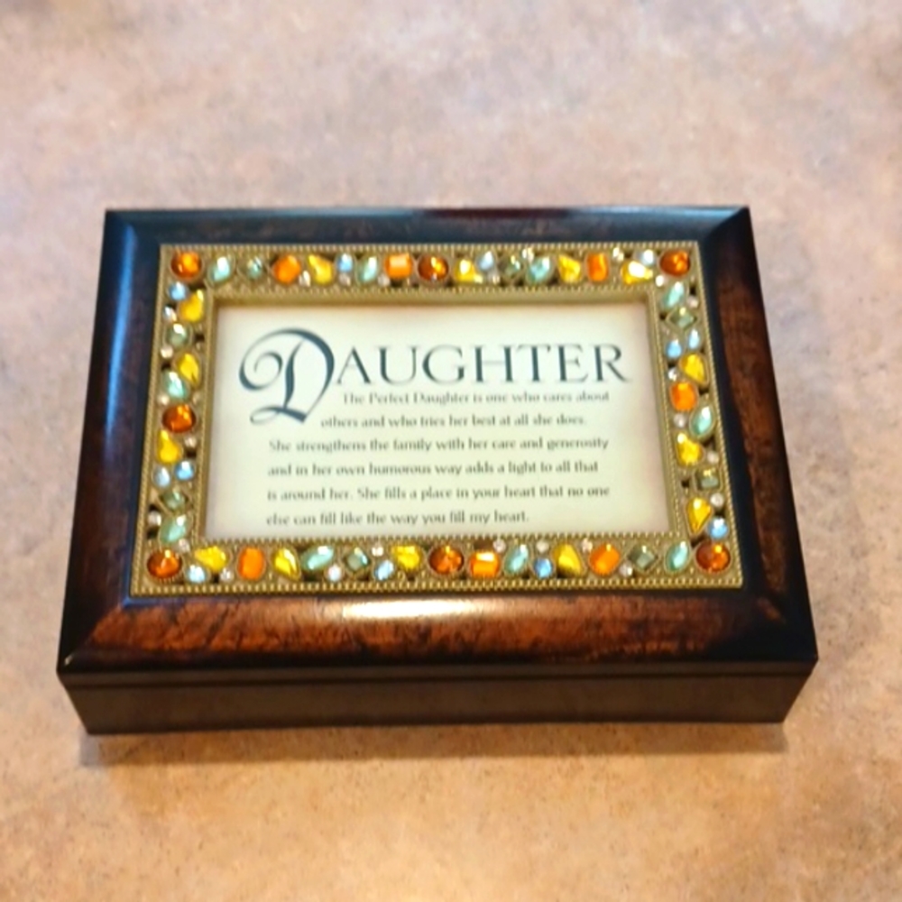 Beautiful Sankyo Daughter Music Box